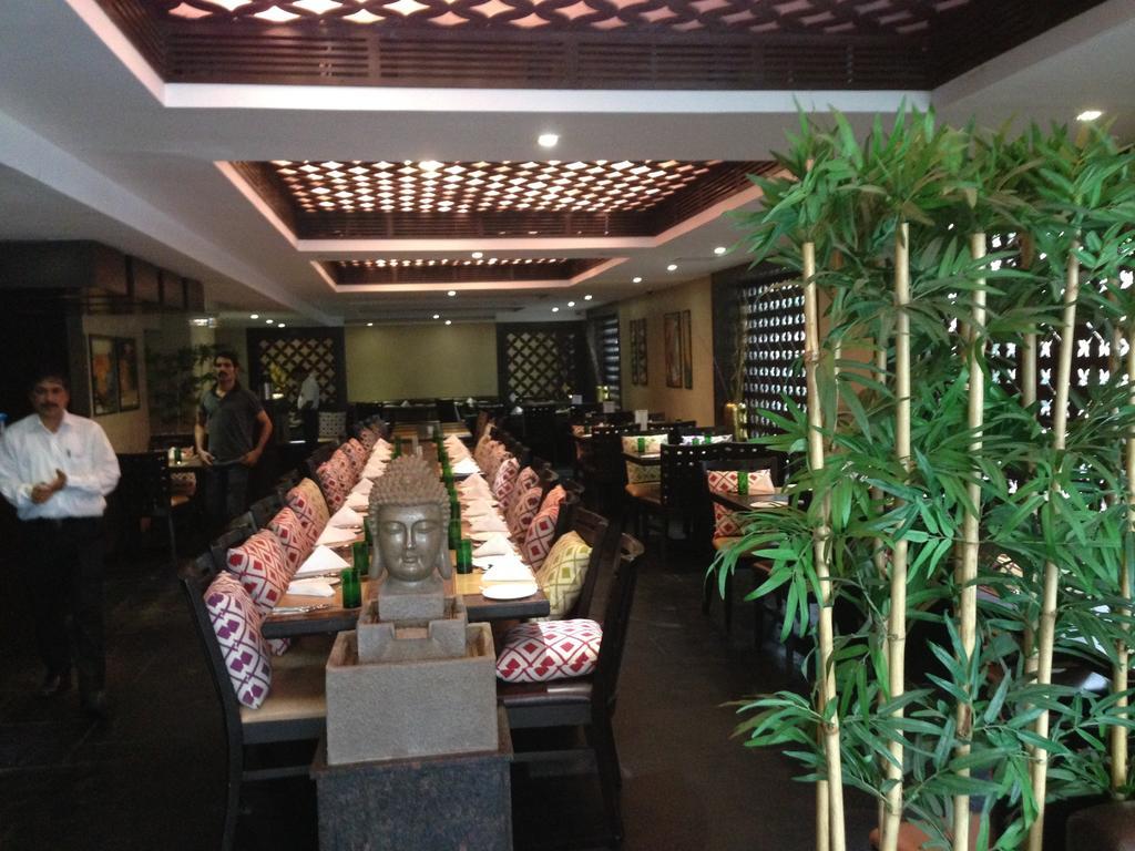 Hotel Thulashi Park Chennai Exterior photo